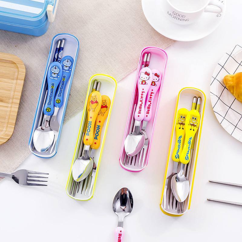 KIDS CUTLERY SPOON AND FORK WITH CASE DESIGN ONLY